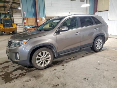 5XYKUDA70FG****** 2015 Kia Sorento
