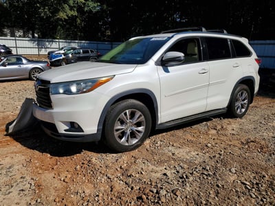 5TDJKRFH9FS****** 2015 Toyota Highlander
