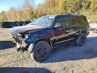 JTEMU5JRXP6****** 2023 Toyota 4Runner