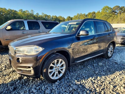 5UXKT0C53G0****** 2016 BMW X5