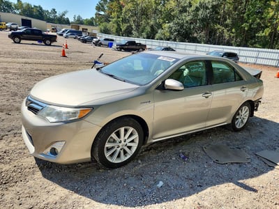 4T1BD1FK2EU****** 2014 Toyota Camry Hybrid