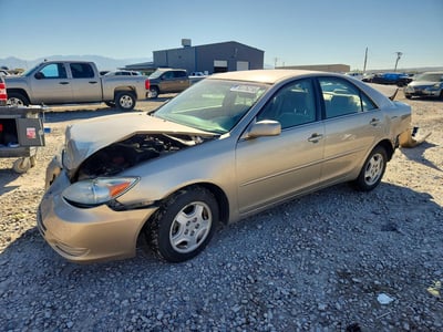 4T1BF32K62U****** 2002 Toyota Camry