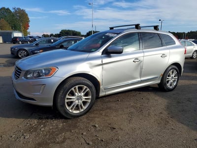 YV4612RK9G2****** 2016 Volvo XC60