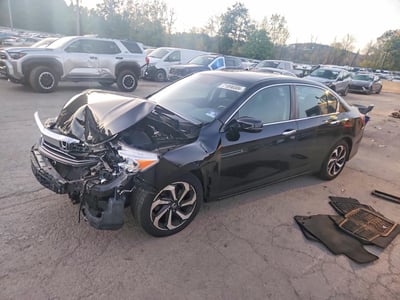 1HGCR2F00GA****** 2016 Honda Accord