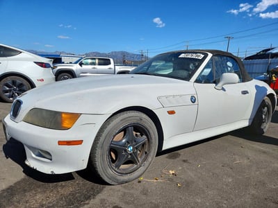 4USCH9333XL****** 1999 BMW Z3