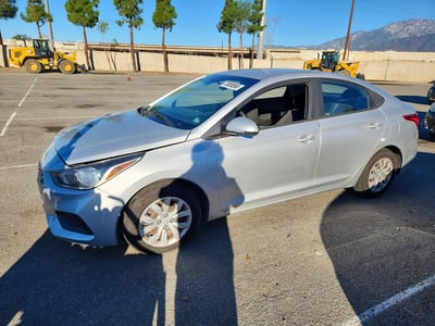 3KPC24A34JE****** 2018 Hyundai Accent