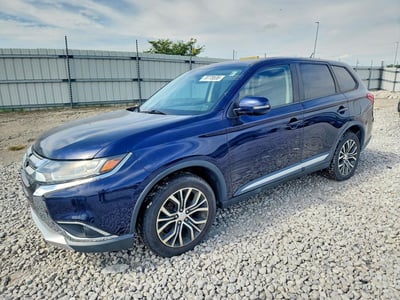 JA4AZ3A37GZ****** 2016 Mitsubishi Outlander