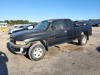 3B7HF13Z1WG****** 1998 Dodge Ram 1500