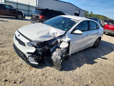 3KPF24AD0ME****** 2021 Kia Forte