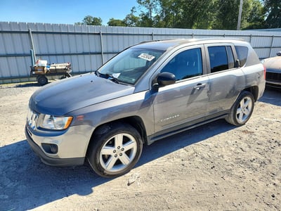 1C4NJCCBXDD****** 2013 Jeep Compass