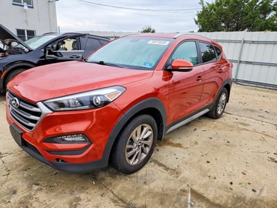 KM8J33A46HU****** 2017 Hyundai Tucson