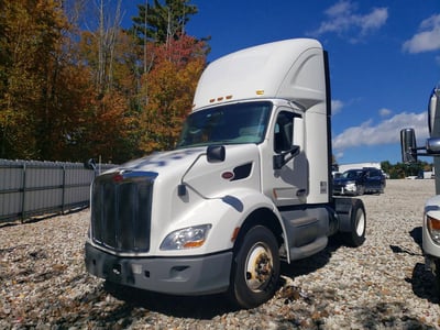 1XPBA48X7LD****** 2020 Peterbilt 579
