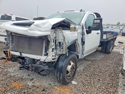 1GB3WRE76NF****** 2022 Chevrolet Silverado