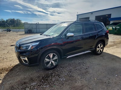 JF2SKAXC1MH****** 2021 Subaru Forester