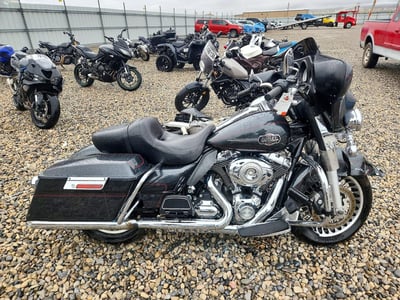 1HD1FC4179Y****** 2009 Harley-Davidson FLHTCUI