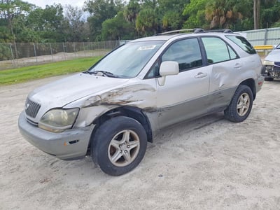 JT6HF10U3Y0****** 2000 Lexus RX 300