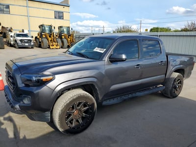 5TFAX5GNXJX****** 2018 Toyota Tacoma
