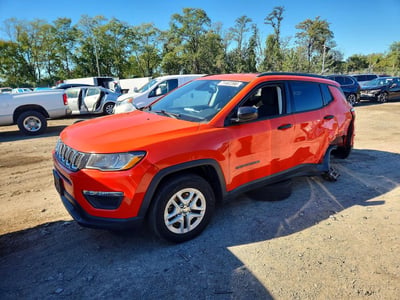 3C4NJCAB8JT****** 2018 Jeep Compass