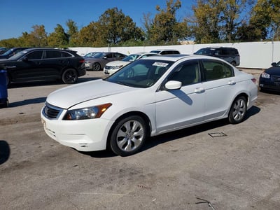 1HGCP26828A****** 2008 Honda Accord