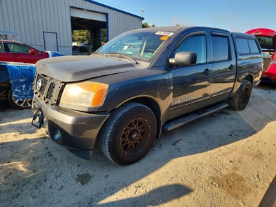 1N6BA0ED4CN****** 2012 Nissan Titan