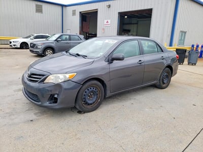 5YFBU4EE3DP****** 2013 Toyota Corolla