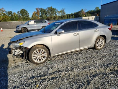 JTHBK1GG3F2****** 2015 Lexus ES