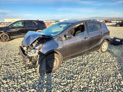 JTDKDTB36G1****** 2016 Toyota Prius C