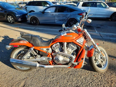 1HD1PMG385K****** 2005 Harley-Davidson CVO V-Rod