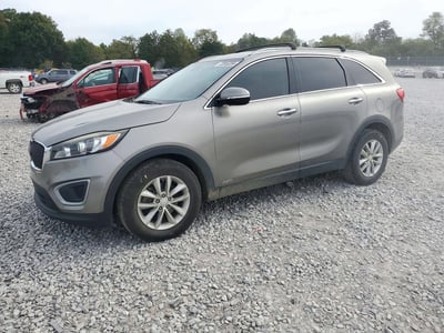 5XYPGDA31JG****** 2018 Kia Sorento