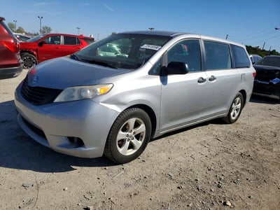 5TDZK3DC5FS****** 2015 Toyota Sienna