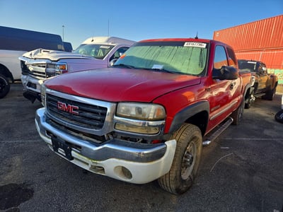 1GTHK29U43E****** 2003 GMC Sierra