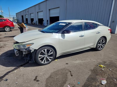 1N4AA6AP2HC****** 2017 Nissan Maxima