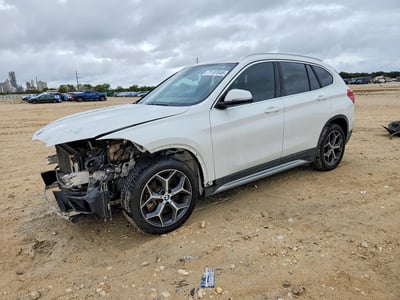 WBXHU7C33J5****** 2018 BMW X1