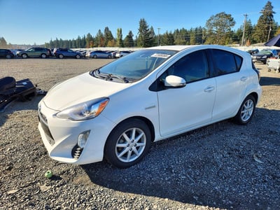 JTDKDTB36G1****** 2016 Toyota Prius C
