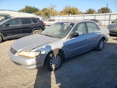1HGCF86662A****** 2002 Honda Accord