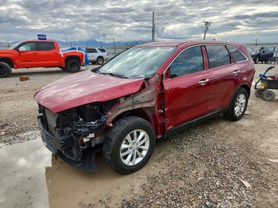 5XYPGDA33GG****** 2016 Kia Sorento