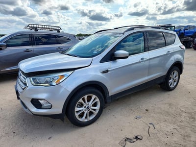 1FMCU9G9XHU****** 2017 Ford Escape