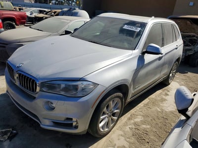 5UXKS4C5XF0****** 2015 BMW X5