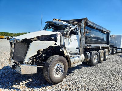 1NKZXPTX9RJ****** 2024 Kenworth T880