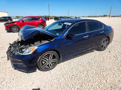 1HGCR2F53GA****** 2016 Honda Accord