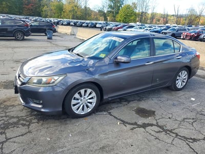 1HGCR2F88DA****** 2013 Honda Accord