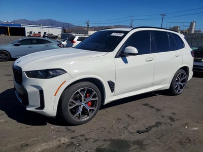 5UX13EU09R9****** 2024 BMW X5