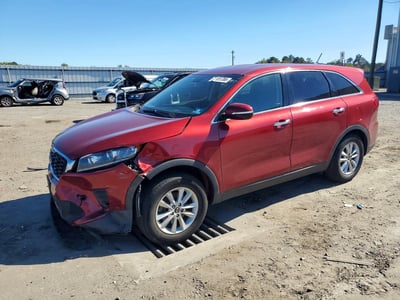 5XYPG4A31KG****** 2019 Kia Sorento