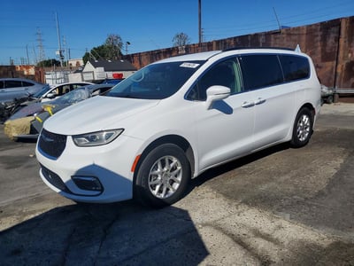 2C4RC1BG0NR****** 2022 Chrysler Pacifica