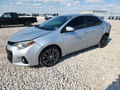 5YFBURHE1GP****** 2016 Toyota Corolla