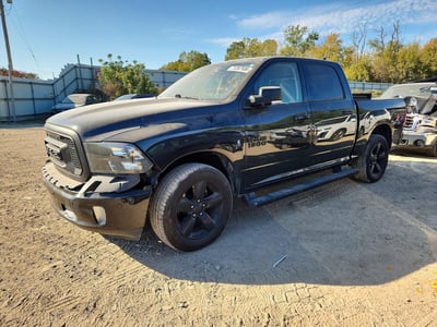 1C6RR7LG8JS****** 2018 RAM 1500