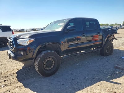 5TFAX5GN0MX****** 2021 Toyota Tacoma