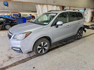 JF2SJAEC0HH****** 2017 Subaru Forester