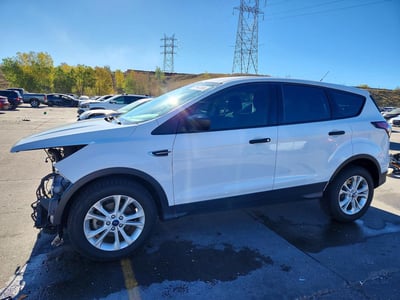 1FMCU0F78HU****** 2017 Ford Escape