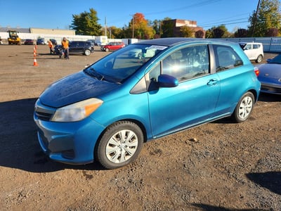 JTDJTUD31CD****** 2012 Toyota Yaris